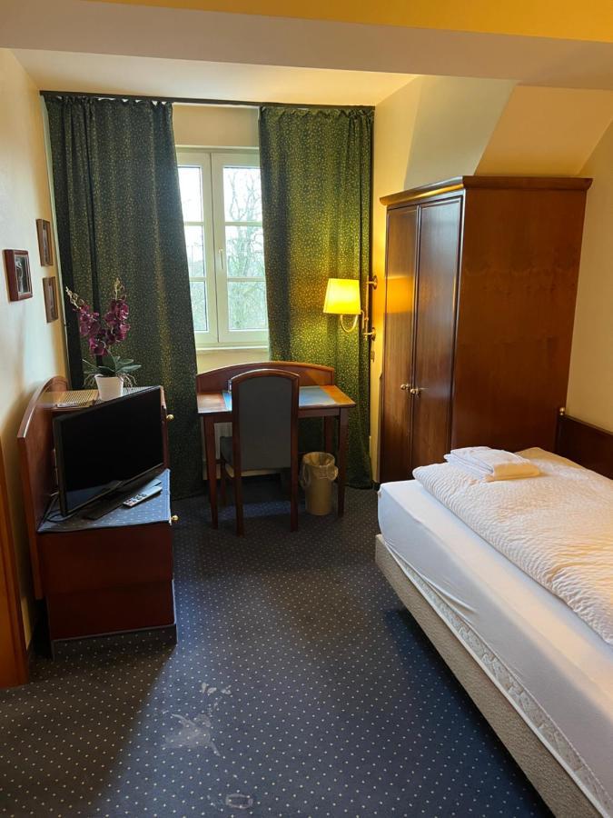 Hotel Am Schloss - Frankfurt An Der Oder Luaran gambar