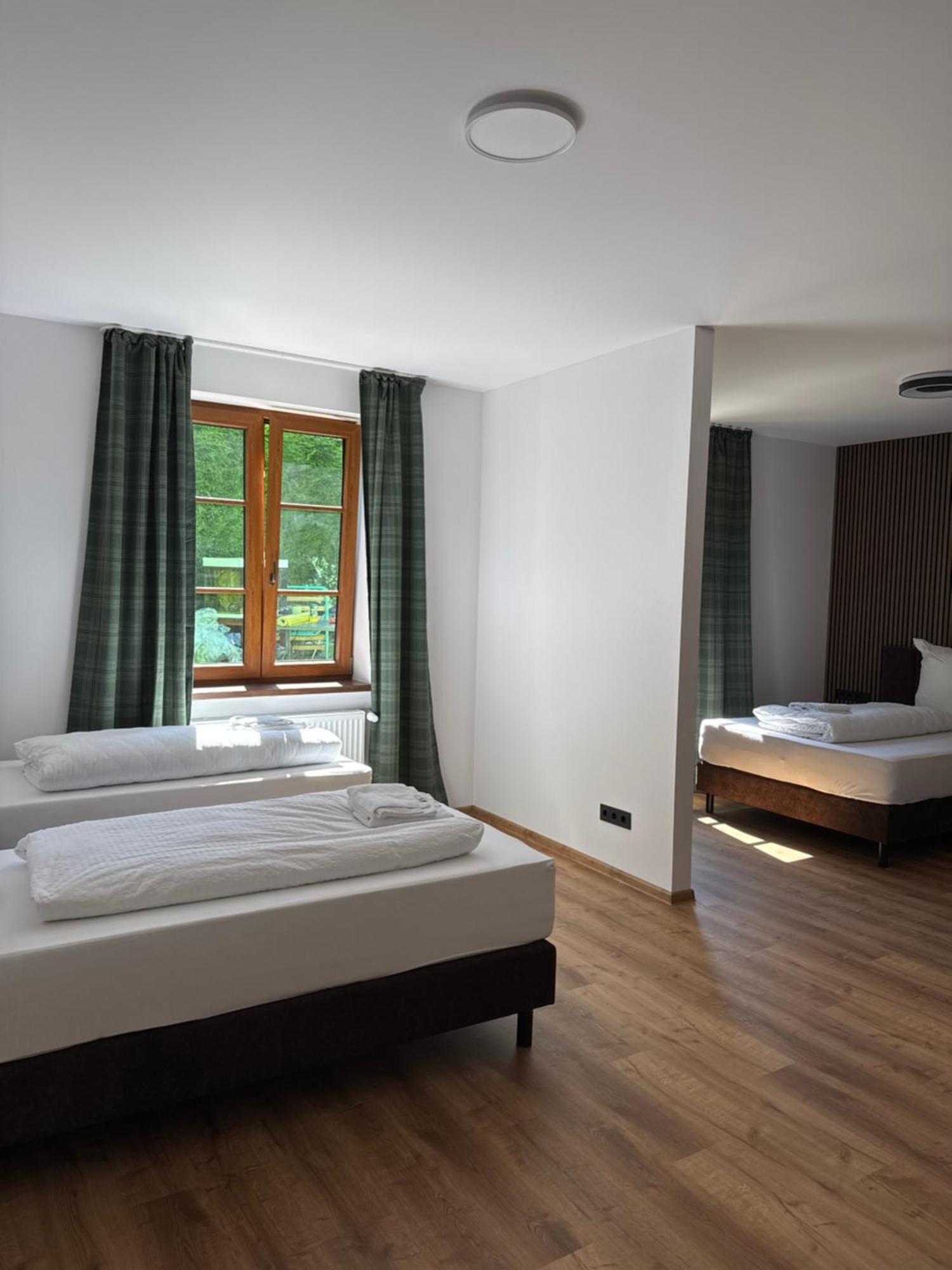 Hotel Am Schloss - Frankfurt An Der Oder Luaran gambar